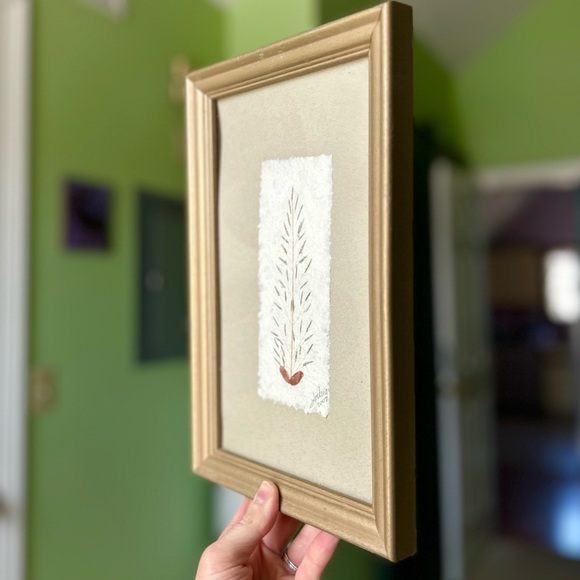 VTG Handmade Framed Floral Crafted Cottagecore Art Wall Hanging Decor - Picture 2 of 6